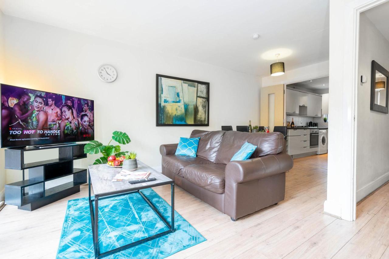 City Centre Townhouse - 3 Bedrooms - Garage - Parking - Top Rated Бирмингам Екстериор снимка